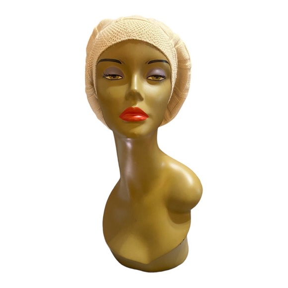 Woman’s Acrylic Knit Business Casual Hat - Picture 3 of 4